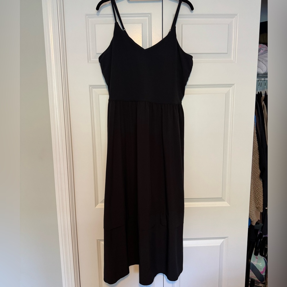 Athleta Convertible Sundress w/ Built in Bra